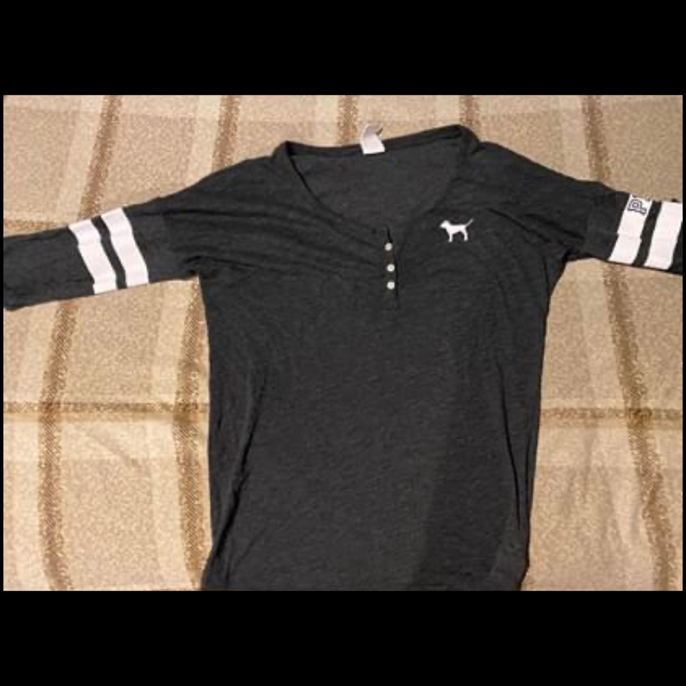 Victorias secret/love pink shirt